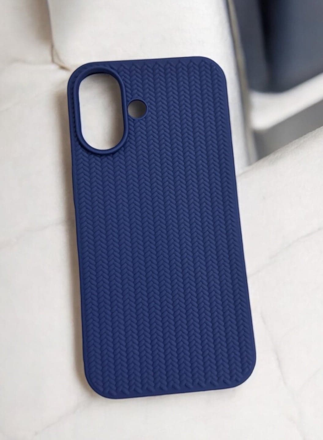 Elegant Cover Case For Iphone 16 Anti Slip Trendy Geometric Design