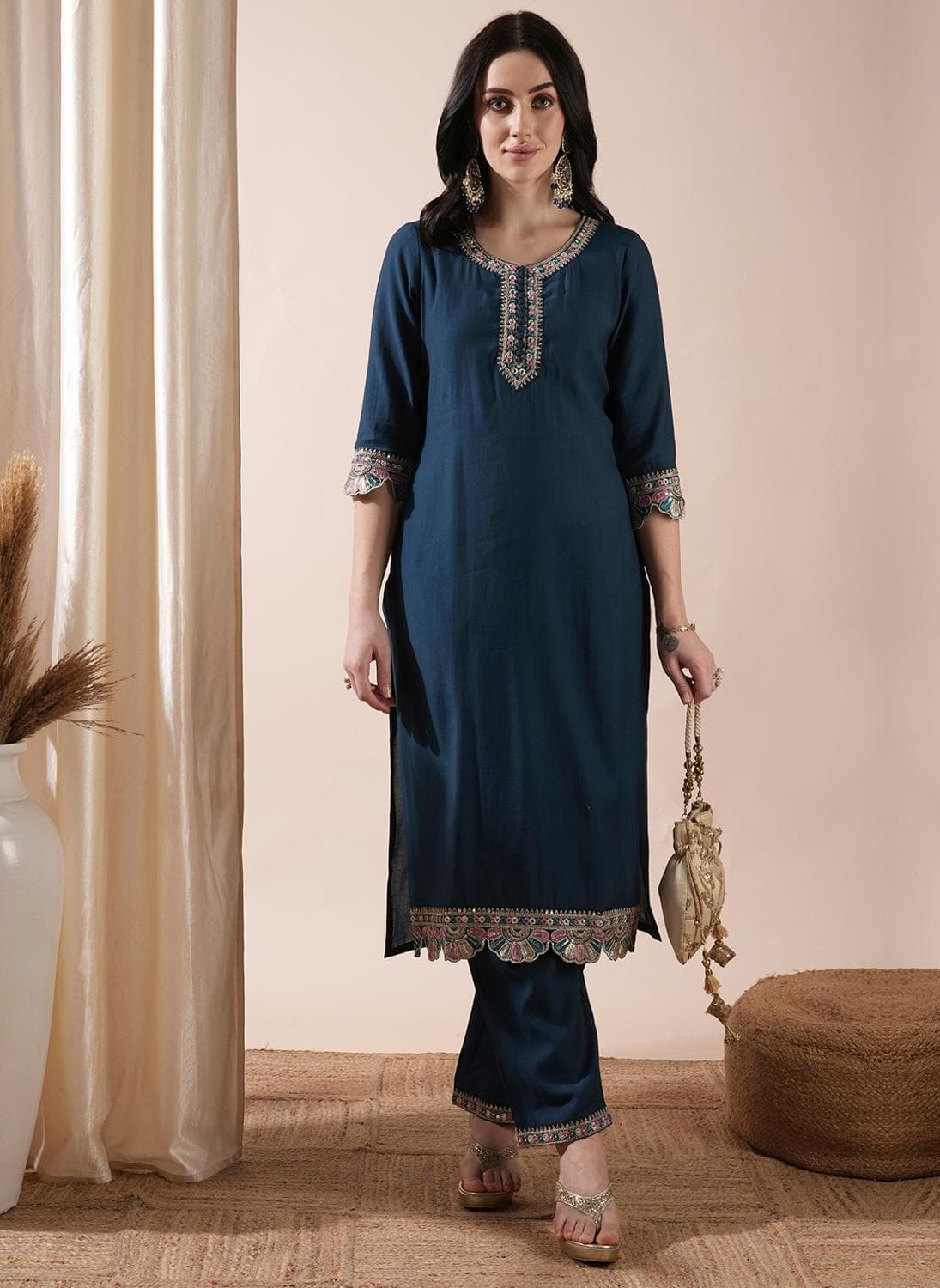 Globus Women's Teal with Round Neck Thread Work Button Detail Festive Kurta Set