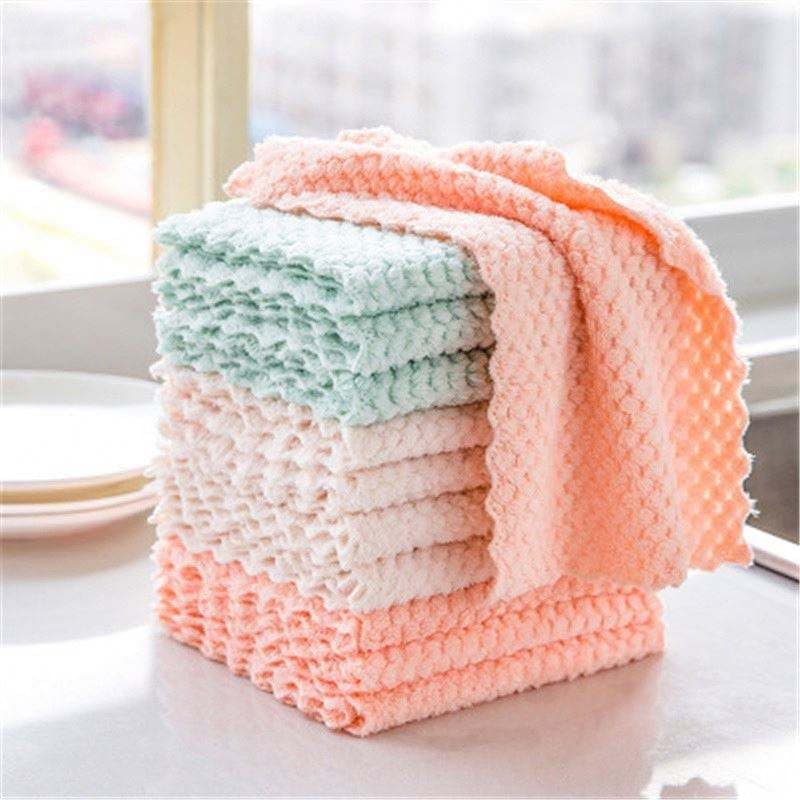 Outlay Home Reusable Microfiber Dishcloth Kitchen Towel Household Cleaning Dish Cloth Non-Stick Oil Washcloth Rags - Pack of 12 - Multicolor