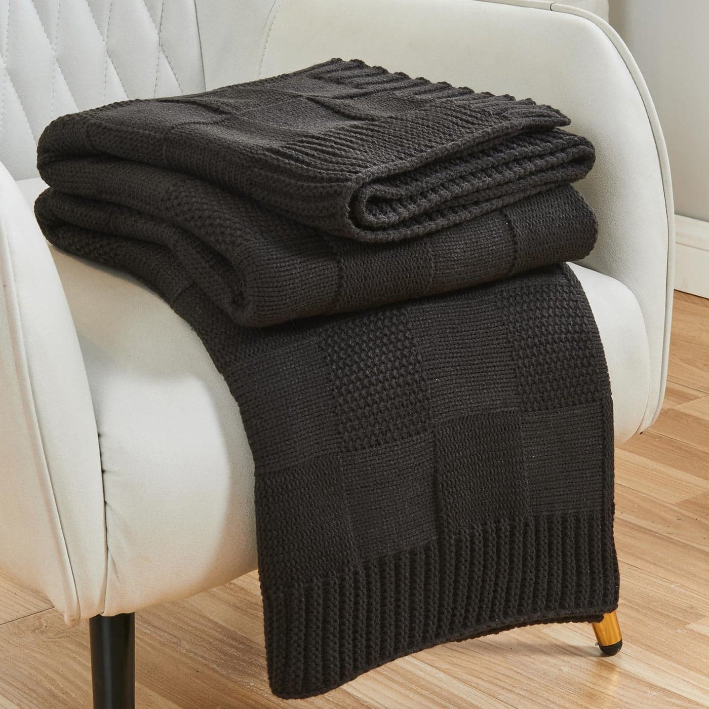 CozeCube Check Knit Throw Blanket Jet Black Checkered Throw for Couch Decorative Christmas Soft Cozy Warm Knitted Blanket for Bed Sofa Living Room 60X80
