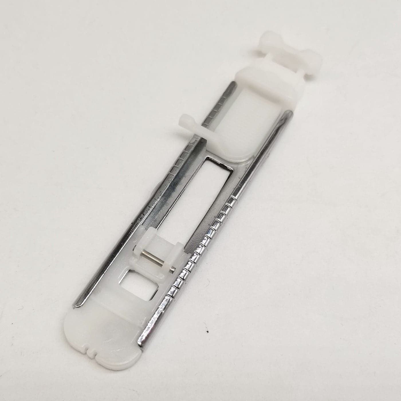 HONEYSEW Buttonhole Foot A for Babylock Brother Sewing Machine X57789101