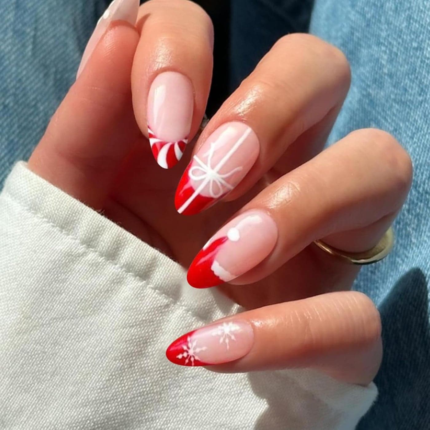 JMEOWIO Gel Nail Stickers Christmas French Tip Semi Cured Gel Nail Strips Wraps UVLED Nails Art Design Decoration Accessories