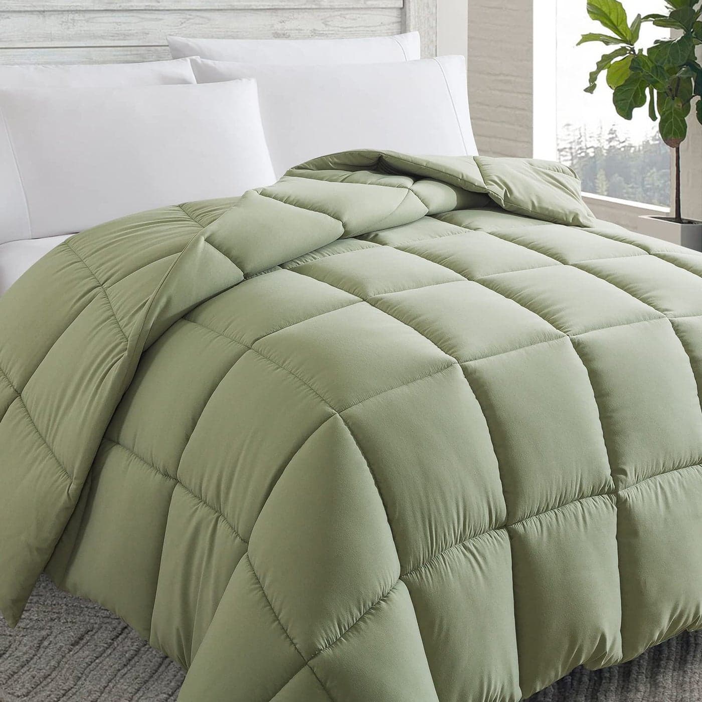 Cosybay Down Alternative Comforter Sage Green King All Season Soft Quilted King Size Bed Comforter Duvet Insert with Corner Tabs Winter Summer Warm Fluffy 102x90 inches