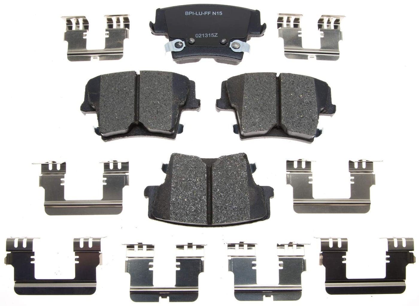 Raybestos MGD1057CH Reliant Brake Pad Set