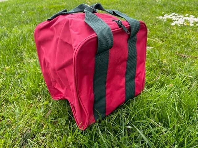 BuyBocceBalls Listing - Premium Heavy Duty 8 Ball Bocce Bag - red with Black Handles