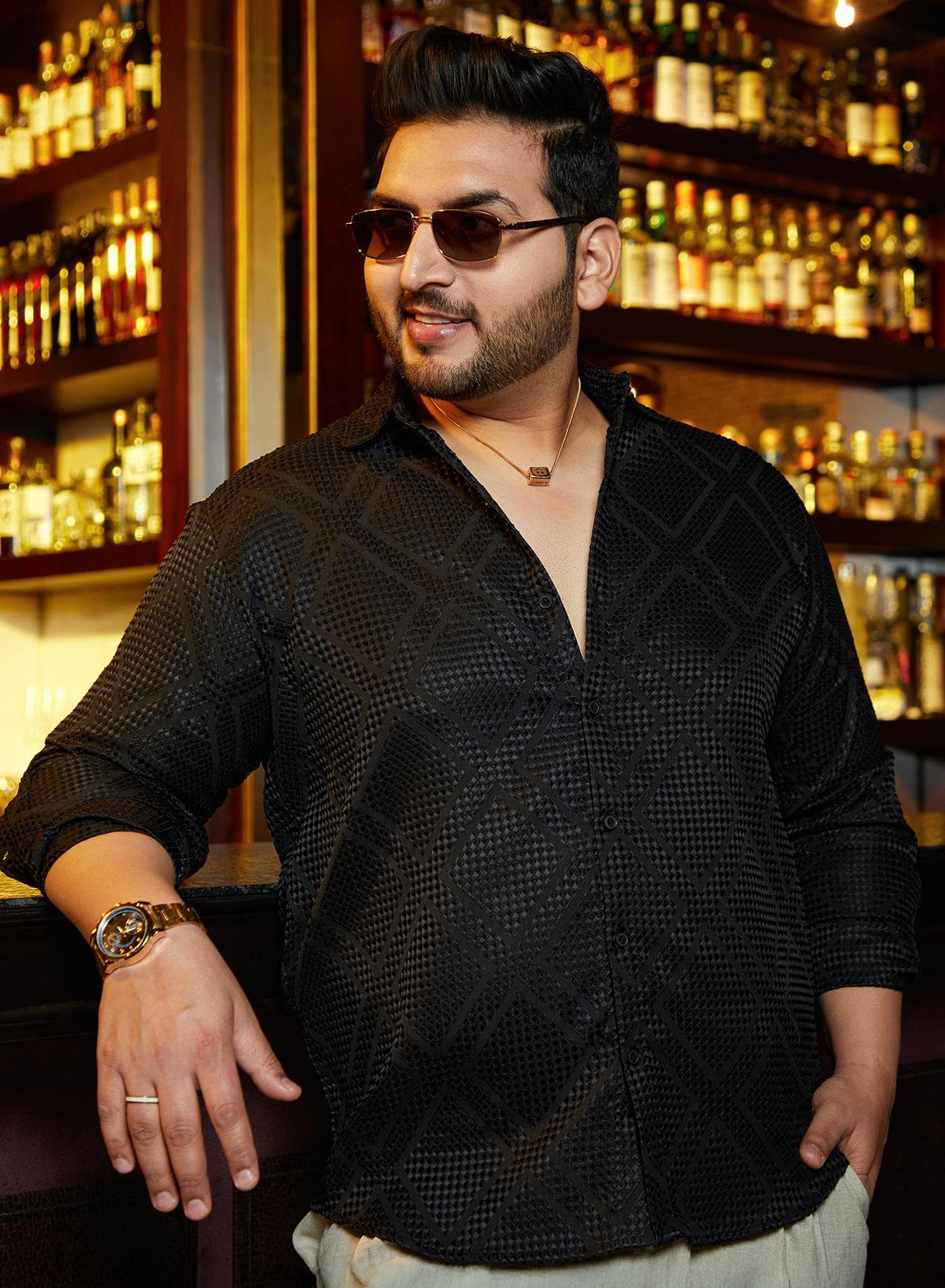 Instafab Plus Men's Obsidian Black Shard-Tactile Shirt For Casual Wear | Spread Collar | Long Cuffed Sleeves | Button Closure | Plus Size Shirt Crafted With Comfort Fit For Everyday Wear