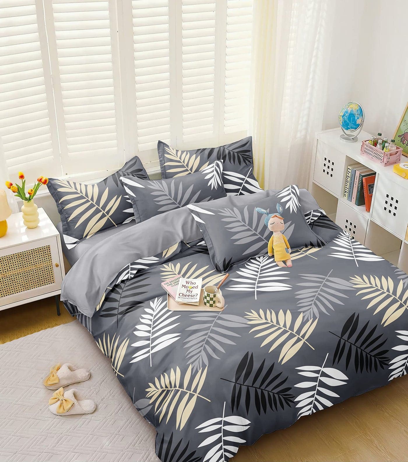 DECOMIZER Super Soft Glace Cotton King Size AC Comforter II Blanket II Duvet for Double Bed with 1 Flat Bedsheet and 2 Pillow Cover - 4 Piece Comforter Set - Grey Leaves