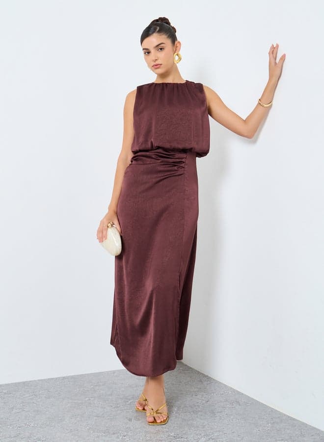 Styli Sleeveless Gathered Detail Sheath Maxi Dress — M
