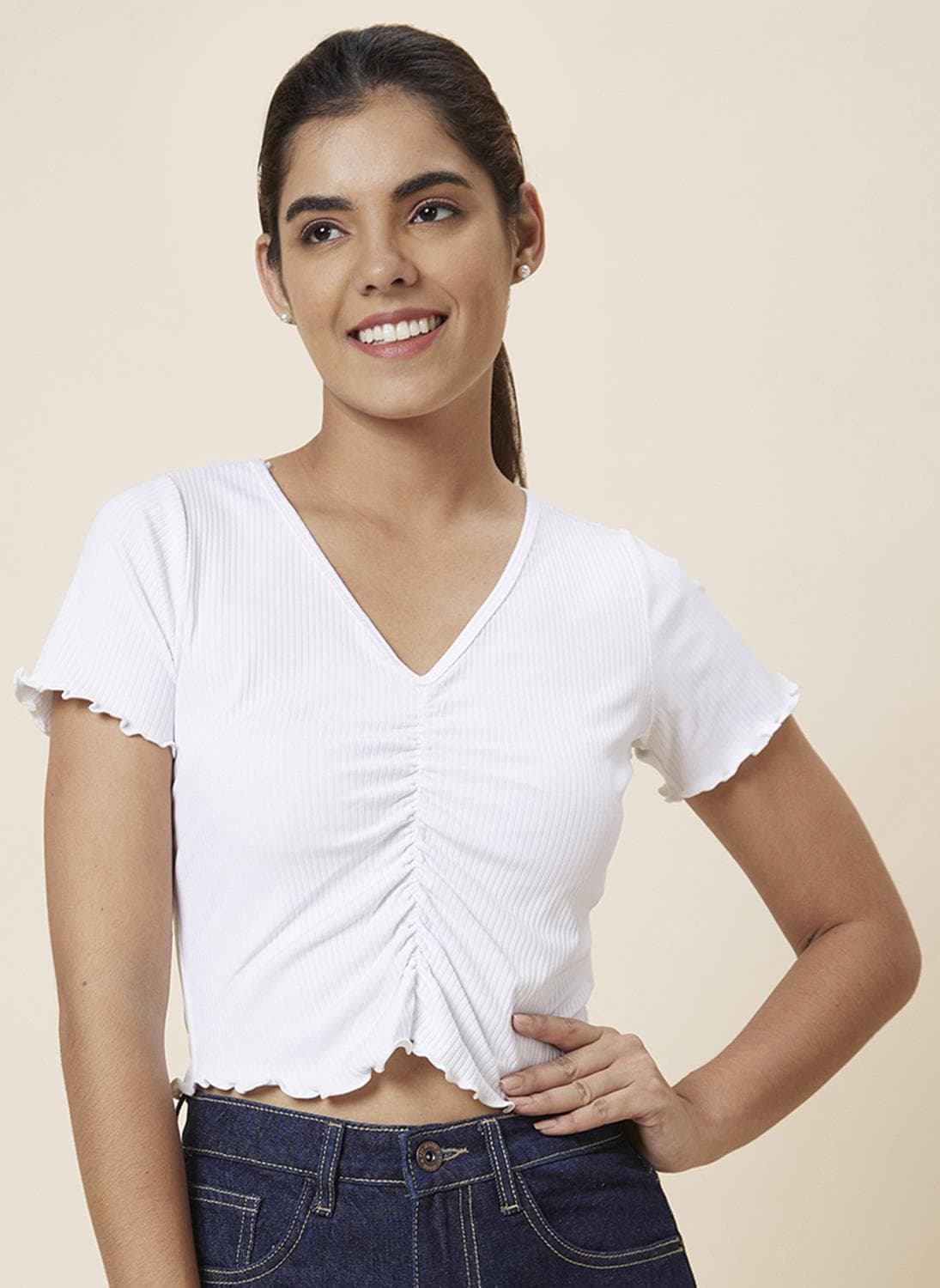 Globus Women White V-Neck Ruched Crop Top