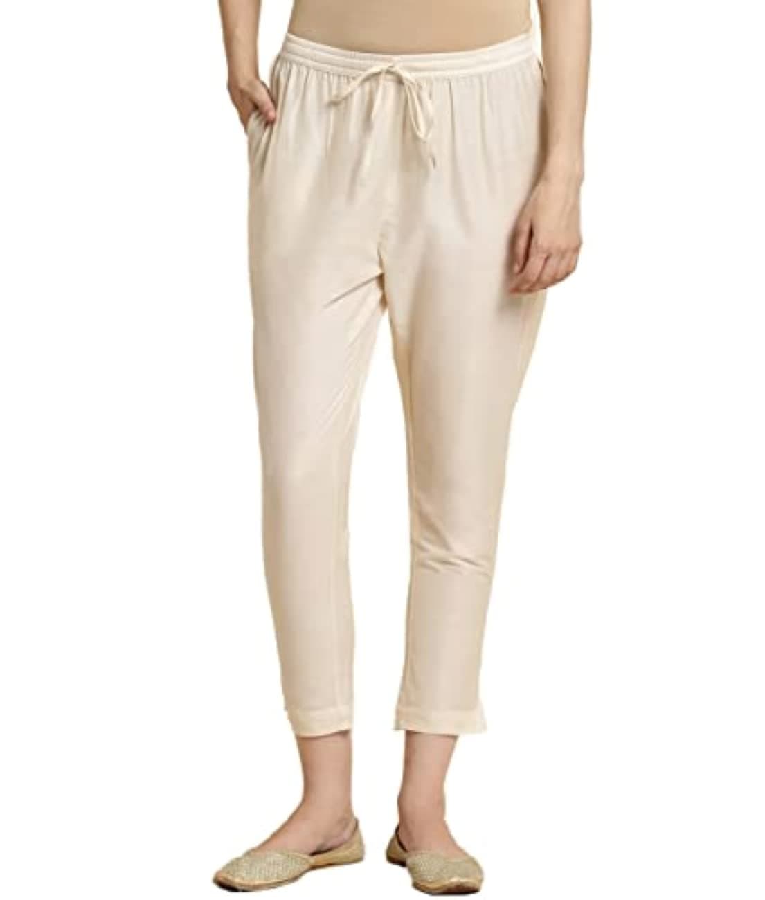 rangita Women Cream Solid Ankle Length Straightpant, M