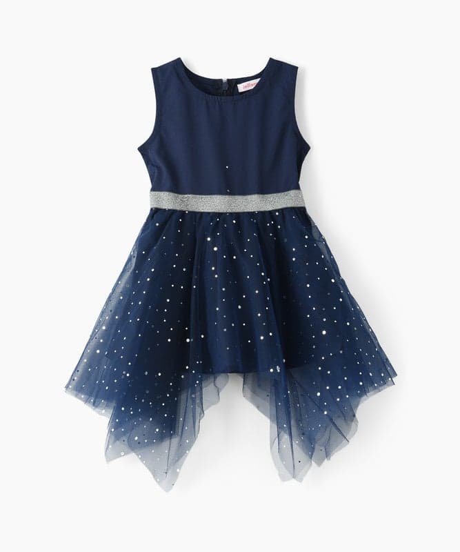JELLIENE GIRLS MAKE YOUR LITTLE ONE LOOK EXTRA ADORABLE WITH THIS CHARMING INFANT DRESS.