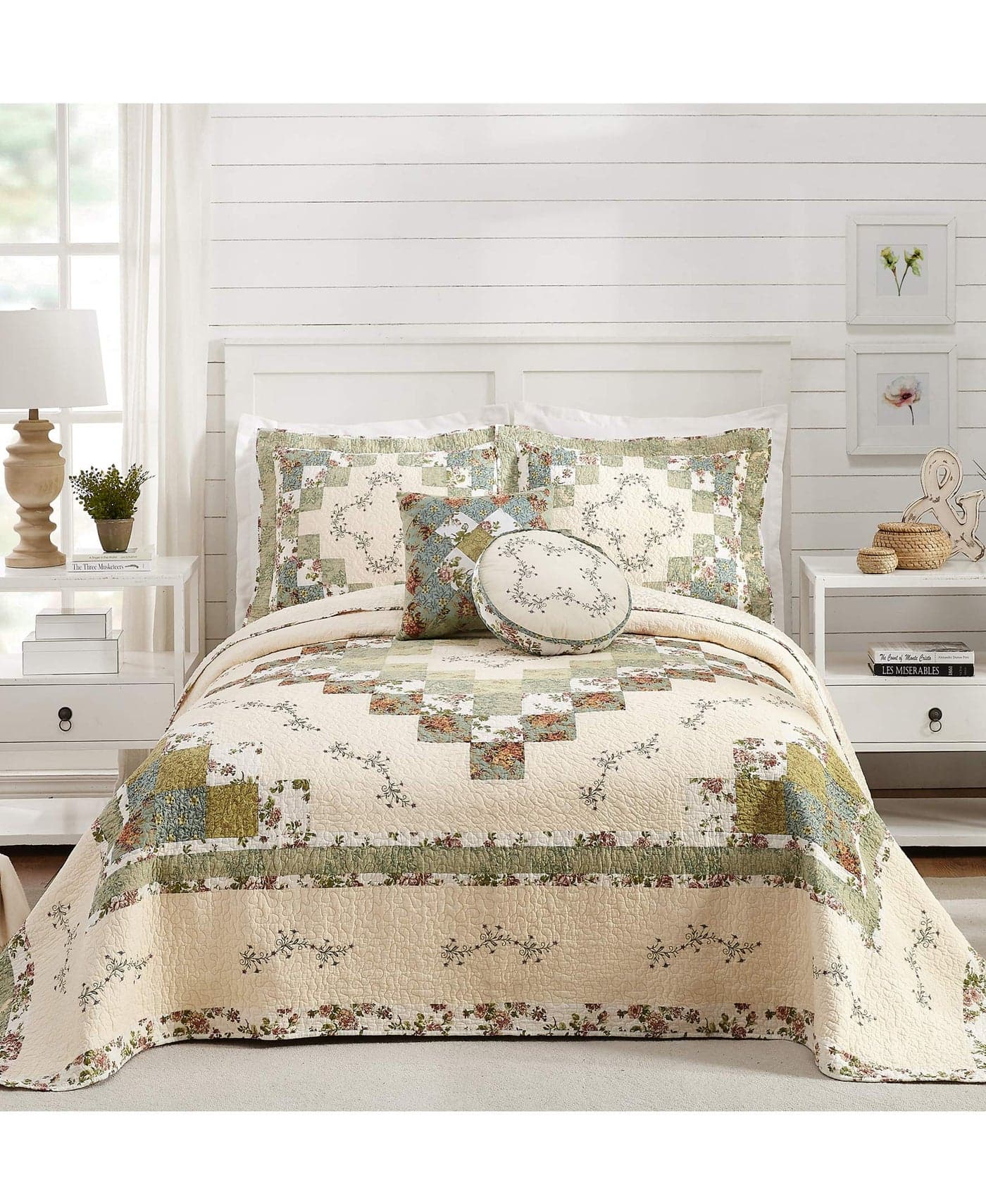 MODERN HEIRLOOM Olivia Embroidered Quilted Bedspread Lightweight Breathable All Seasons Bedding King GreenCream