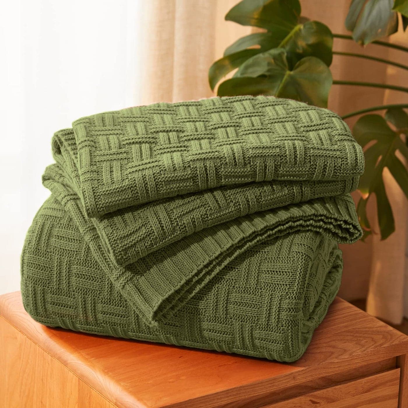 Aormenzy 60x80 Throw Blanket Soft Cozy Acrylic Throw Blanket Cable Knit Throw Blanket for Couch Sofa Bed Olive Green