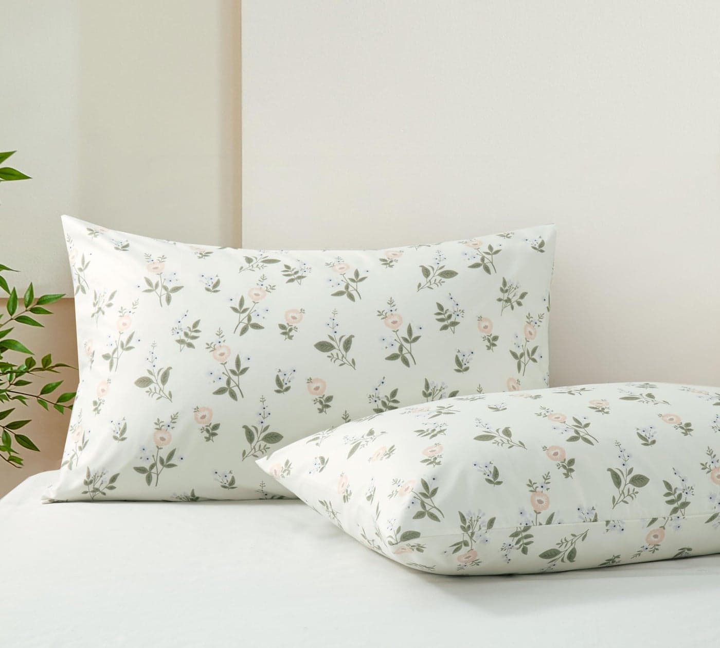 King Pillow Cases Set of 2, 20x36 Envelope Pillow Cases Yellow Flower Pillow Cases, Soft Breathable and Non Shrinking Purple Floral Pillowcase Microfiber Patterned Pillow Cases