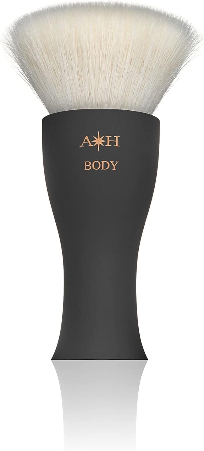 Amanda Harrington London The Small Body Brush
