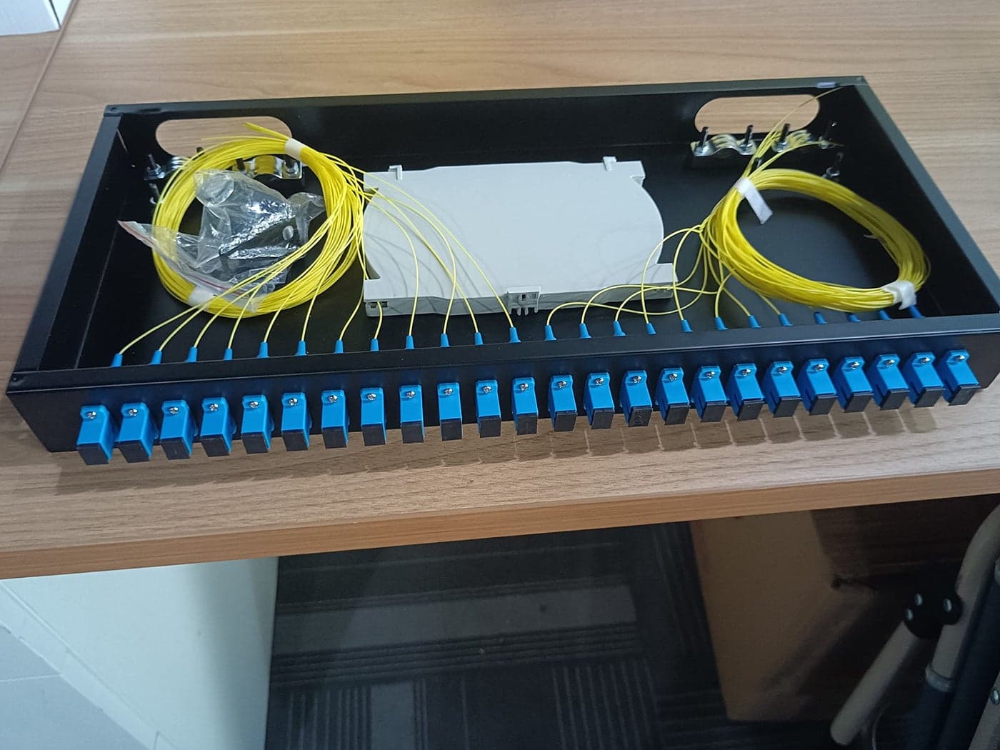 GESD 24 Port SC Rack Mount Enclosure Box Splice Trays Fiber Cables Spool SingleMode SCUPC Kit Include 1M 24Strand Pigtail24 Core LGX Loaded Patch Panel Fits 19 Racks Cabinet