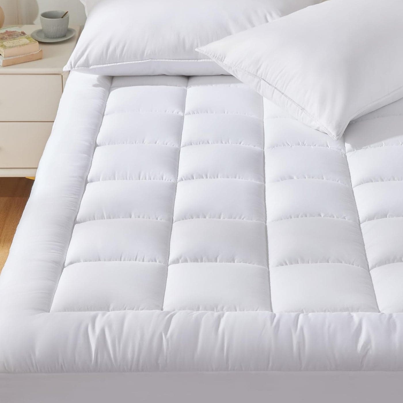 CozyLux Twin Size Mattress Pad Pillow Top Cotton Cooling Mattress Topper 821 Deep Pocket Mattress Cover Quilted Fitted Cooling 450GSM Mattress Protector 39x75 inchWhite
