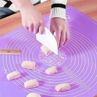 Carrot - Silicone Baking Mat Silicone Chapati Atta Kneading Mat Non-Stick Fondant Rolling Mat Stretchable for Kitchen Roti Chapati (Baking Mat 50 * 40 cm) (Purple, 1)