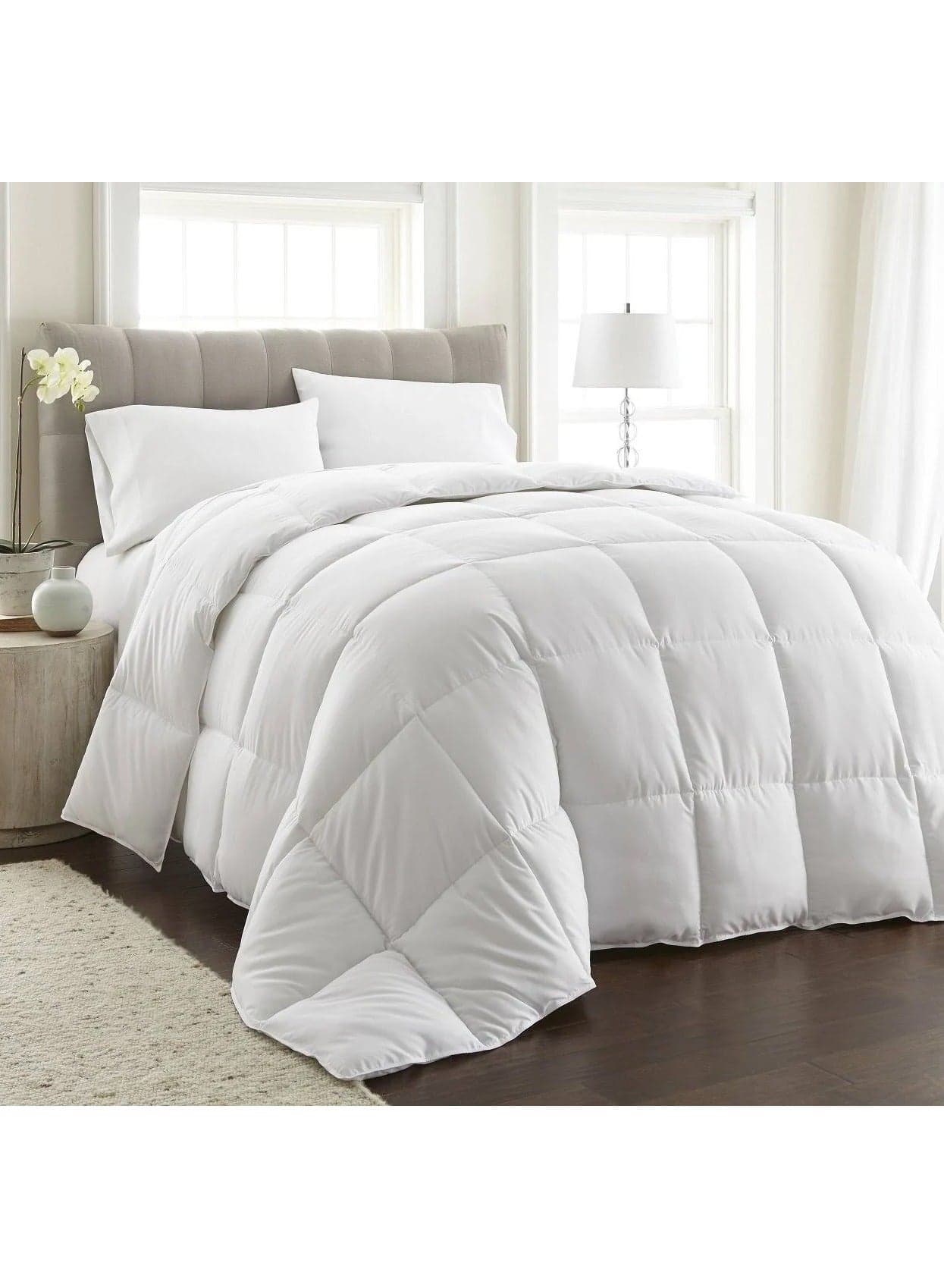 3 Pcs Set Quilted Duvet insert All Season Down Alternative Comforter Soft Breathable Luxurious Hotel Collection Bed Comforter Fall Winter Warm Duvet Insert with Corner Tabs Machine washable 220x240 CM