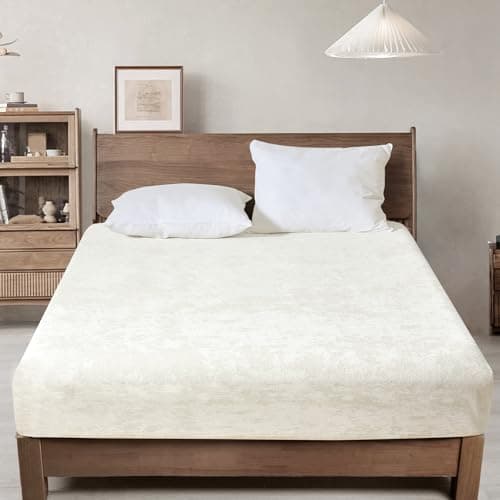 PHF Truly Velvet Fitted Sheet Only Queen Size, Luxury Super Soft Cozy Fuzzy Fleece Bottom Sheet, Deep Pocket Up to 16",Strenghth Elastic Band, Suitable for Fall Winter Spring,No Pillowcases,Snow White