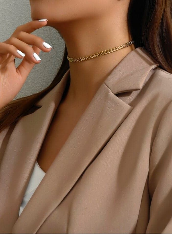 Elegant Women’s Necklace Made Of Stainless Steel Coated With Gold In A Modern And Chic Design