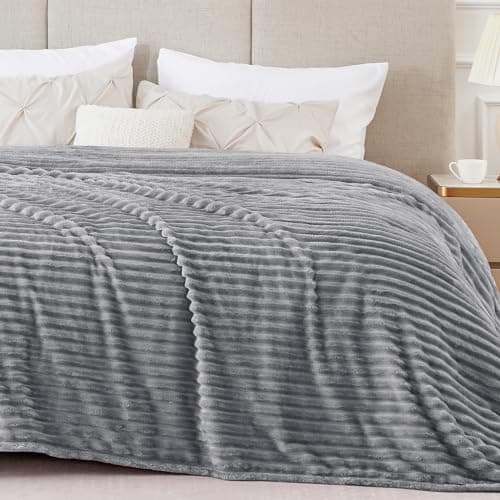 BEDELITE Fleece Blanket King Size – 3D Ribbed Jacquard Soft and Warm Decorative Fuzzy Blankets – Cozy, Fluffy, Plush Lightweight Throw Blankets for Couch, Bed, Sofa(Grey, 108x90 inches)
