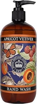 The English Soap Company Kew Gardens Hand and Body Wash Refreshing Botanical Wash with a Rich Lather Enriched with Soothing Aloe Vera and Vitamin E Apricot Vetiver Scent 500ml