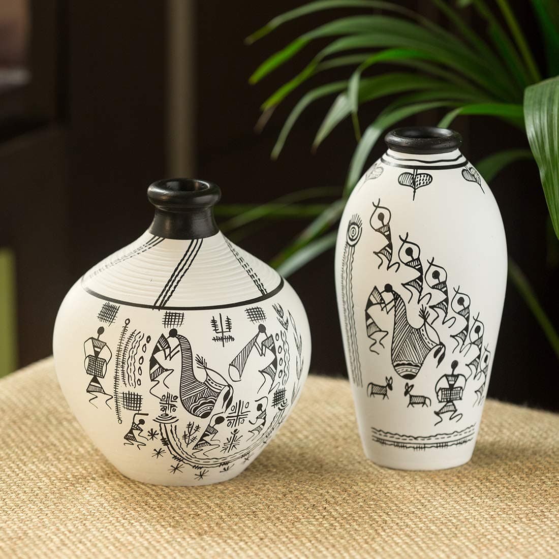 ExclusiveLane Earthenware Handpainted Terracotta Vases For Home Dcor Flower Vases for Living Room 139 cm x 139 cm x 152 cm White Terracotta Vases Terracotta Pot Vases for Home Decoration