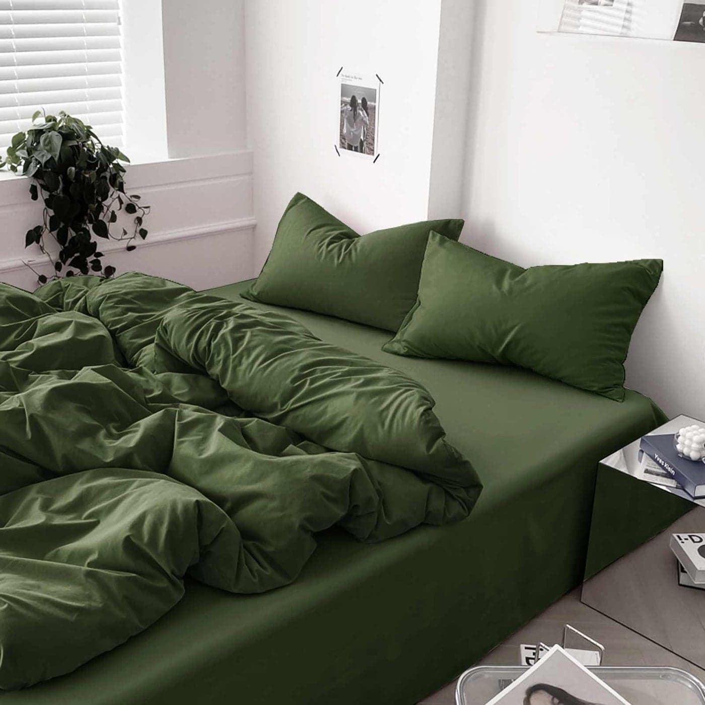 Dark Olive Green Queen Comforter Set 3 Piece Aesthetic Modern Bedding Set All Season Farmhouse Soft Lightweight Microfiber Down Alternative Comforter Bed Set with 2 Pillow Shams for Women Men