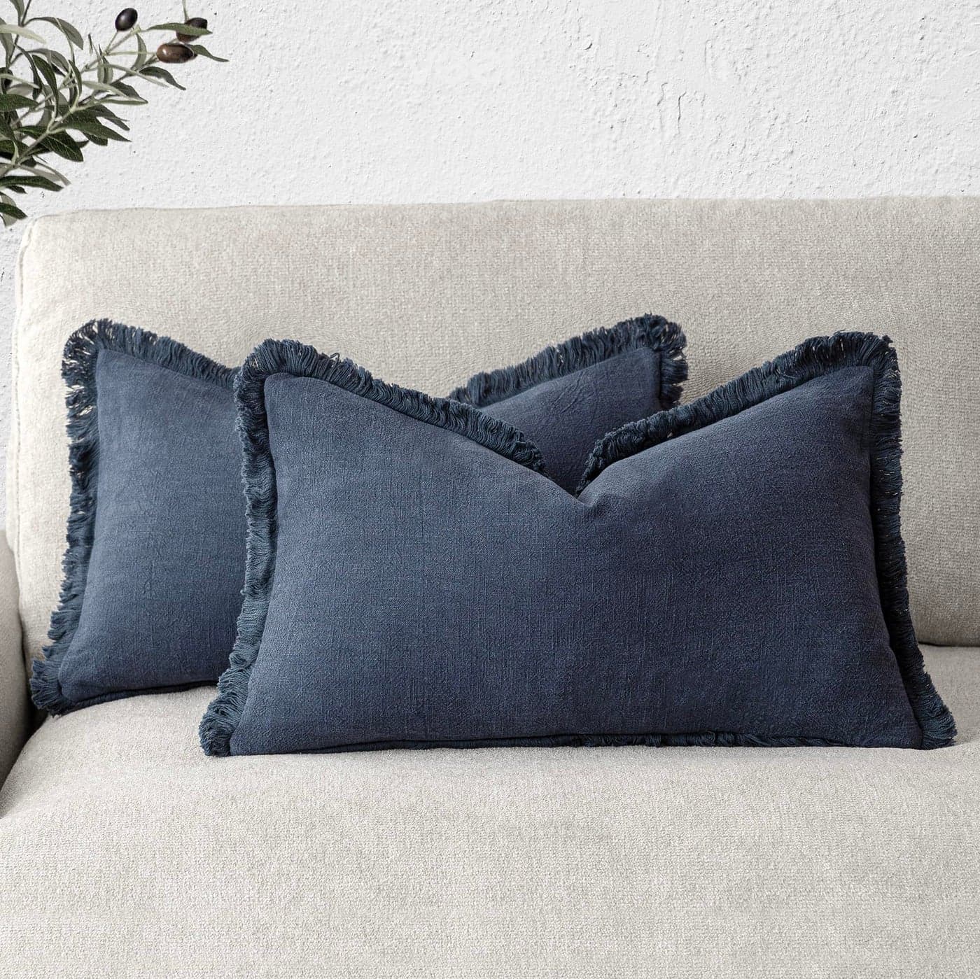 Foindtower Set of 2 Decorative Linen Fringe Lumbar Throw Pillow Covers Boho Farmhouse Cushion Cover with Tassels Soft Cozy Accent Pillowcase for Sofa Couch Living Room Home Decor1220 InchNavy Blue