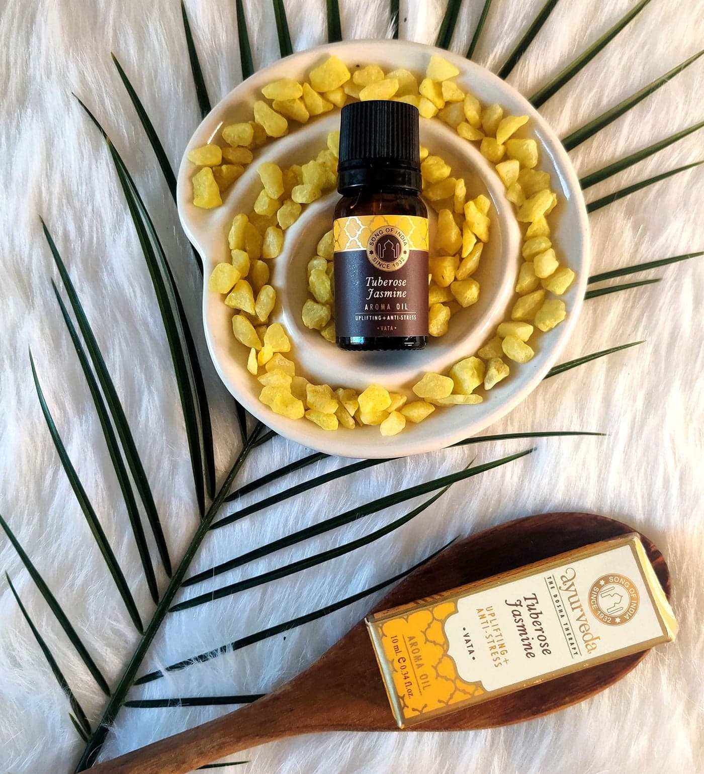 Song of India Luxurious Veda Aroma Oil in Glass Bottle (Tuberose Jasmine)