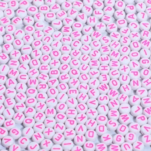 Xilitata Pink Letter Beads Alphabet Letters White Round Bead 4x7mm 1200pcs Pink Beads for Bracelets Friendship Bracelets Making Kit Beads with Box
