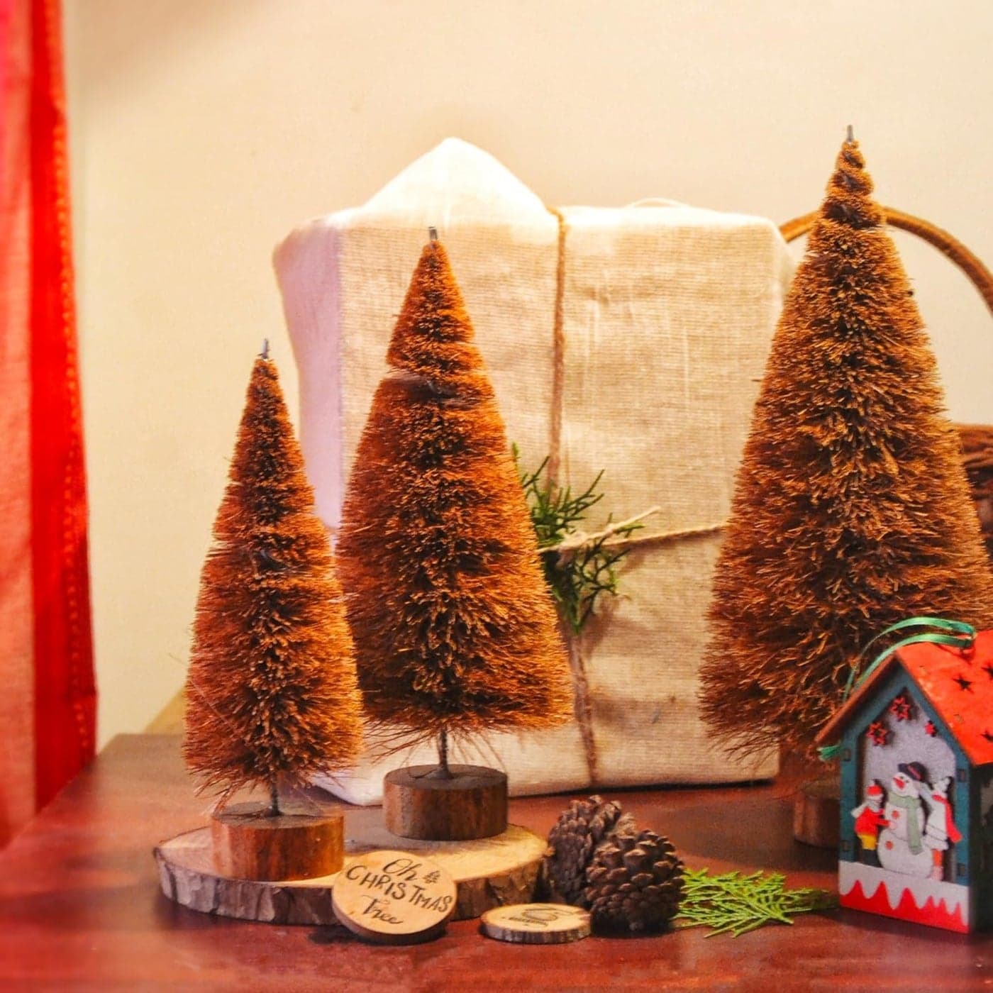 Almitra Sustainables Natural Handcrafted Mini Christmas Trees for Christmas Decoration Christmas Xmas Tree Mini for Home Office Living Room Decor DIY Size 20cm