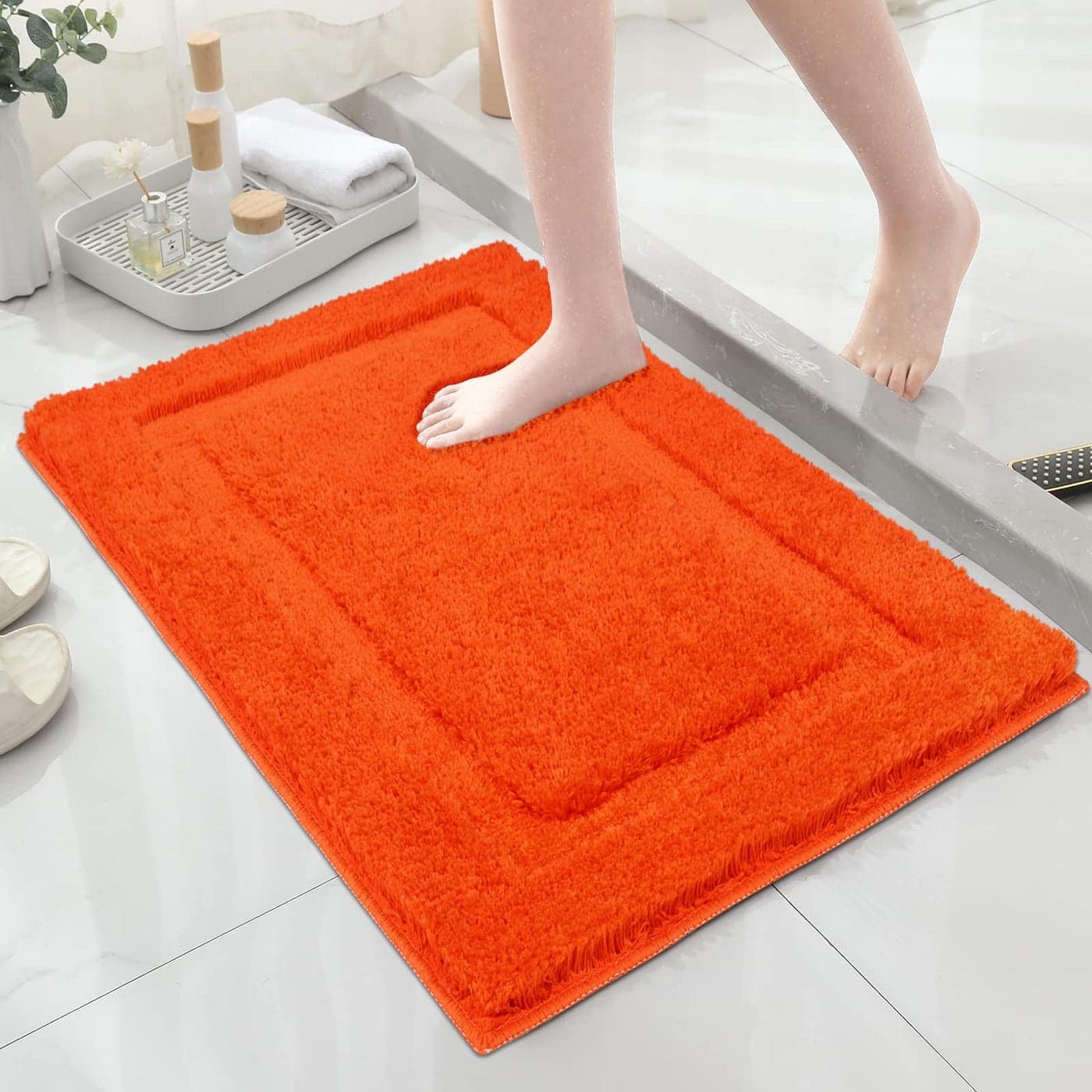 SHACOS Microfiber Bath Rug 20x32 Bathroom Rugs Bath Mat Bathtub Rug Bathroom Floor Mat Non Slip Soft Washable 20x32 Orange