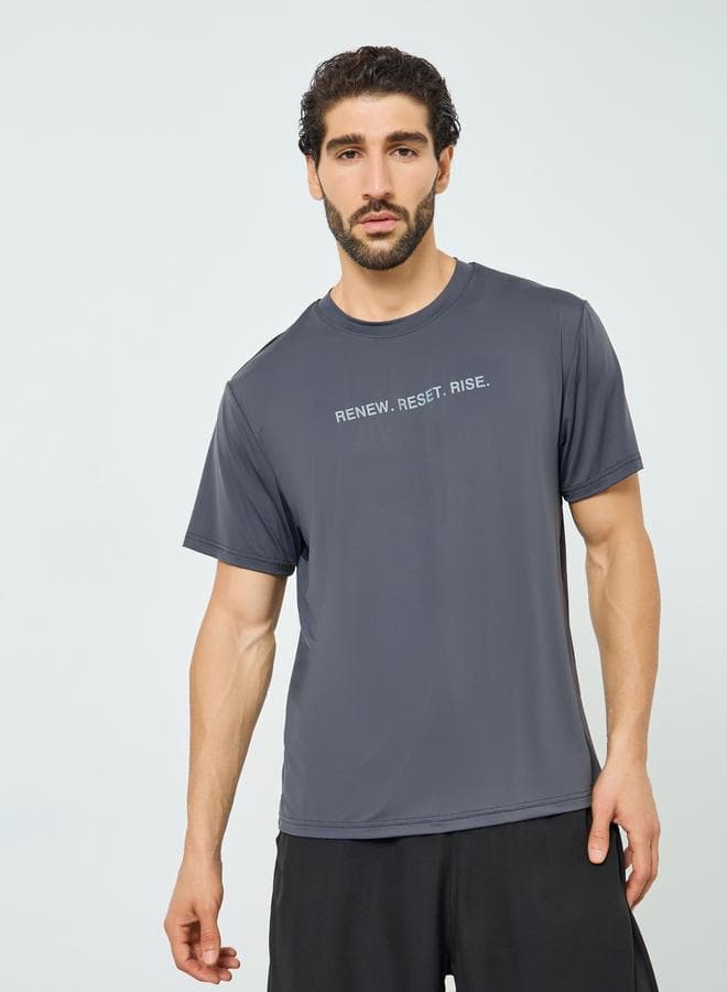 Men Relaxed Fit Printed Active T-Shirt