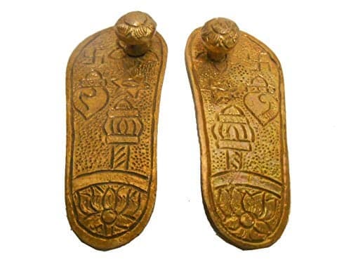 Purpledip PadukasCharan Impression of Gods Footprints in Solid Brass Metal for Home Temple Mandir 10669
