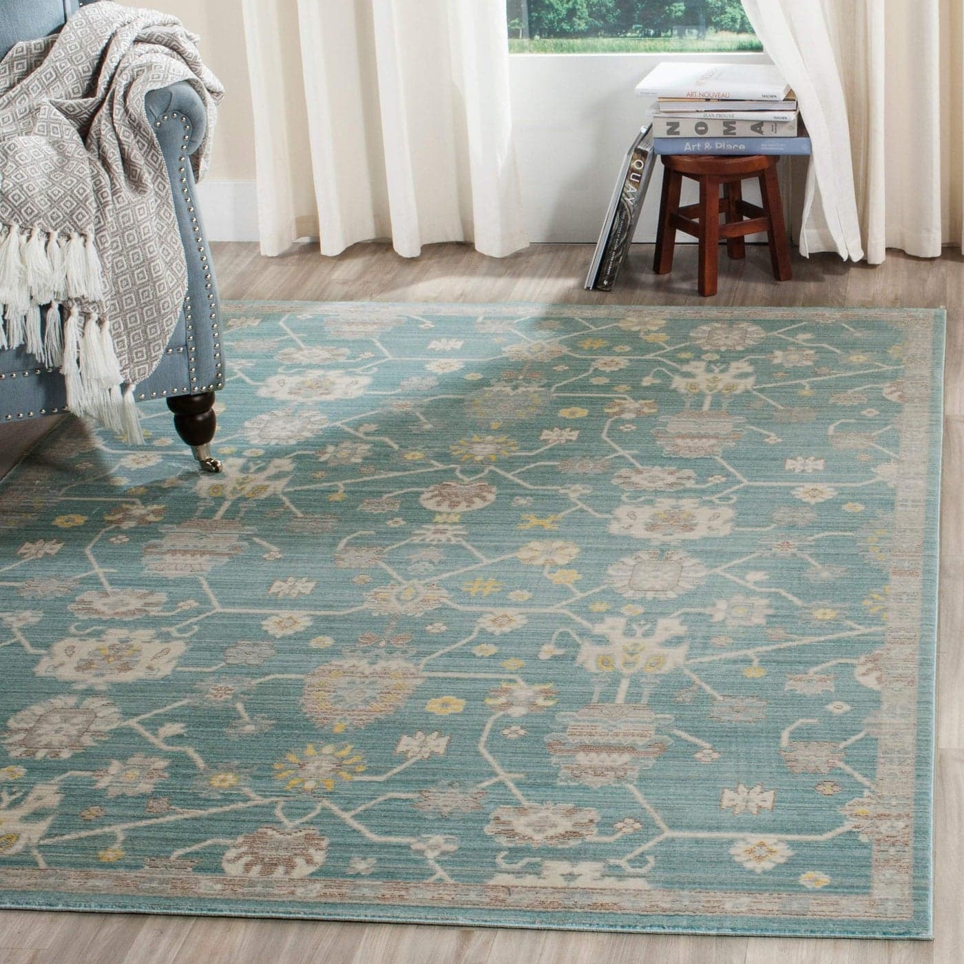 SAFAVIEH Valencia Collection Accent Rug 3 x 5 Steel Blue Boho Chic Distressed Design NonShedding Easy Care Ideal for High Traffic Areas in Entryway Living Room Bedroom VAL116S