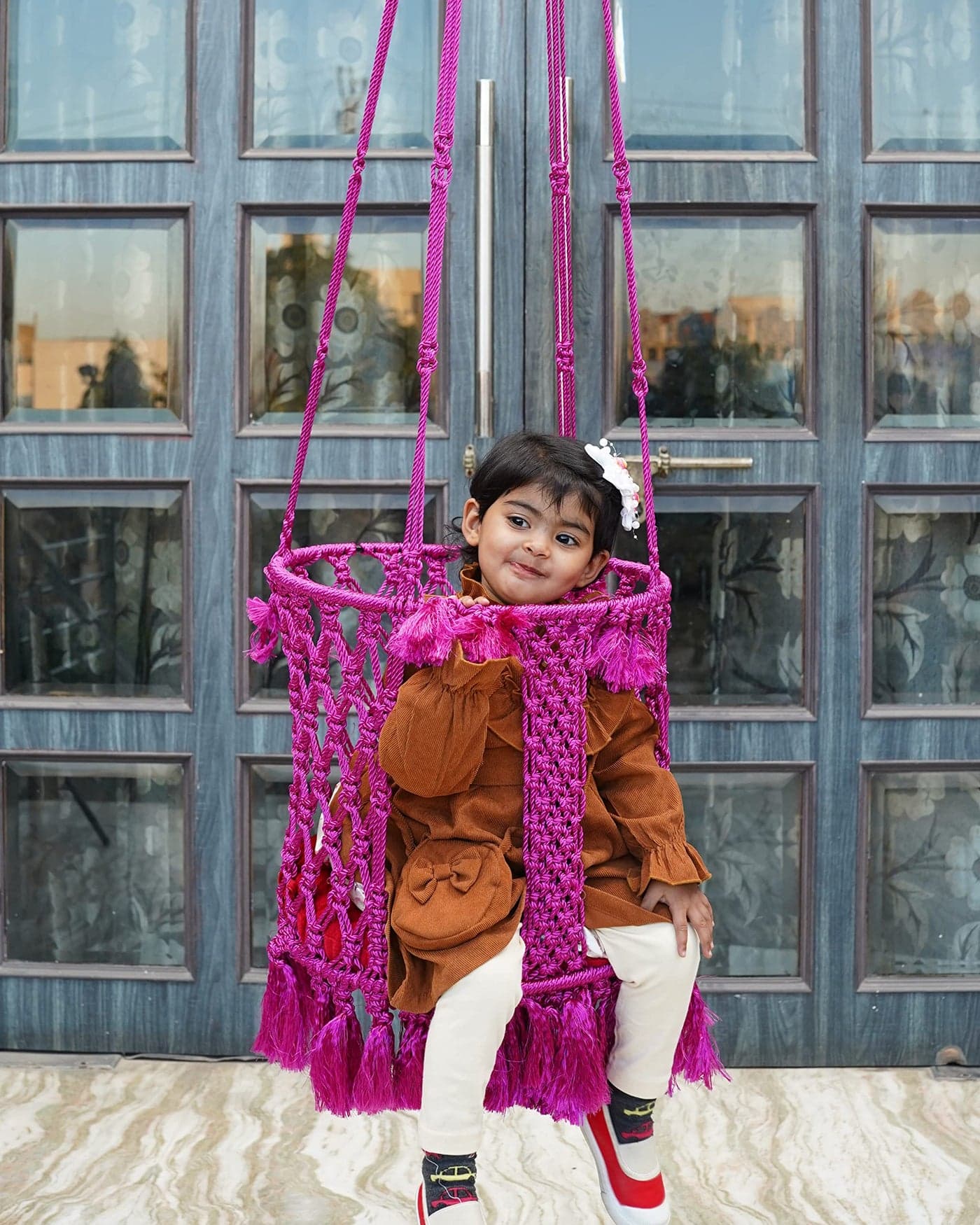 Patiofy Baby Swing || Jhula for Kids || Swing for Kids for Home || Swing for Baby Kids || Suitable for 1 to 5 Years Babies & Kids || Premium Polyester Rope Swing with Cushion || Round Shape (Pink)