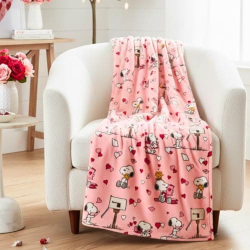 Peanuts® Snoopy Cozy Throw 60 in x 70 in – Soft Cozy Plush for Couch, Bed & Travel, Valentine’s Day Design, Collectible Gift (Officially Licensed Product) by Franco Collectibles®