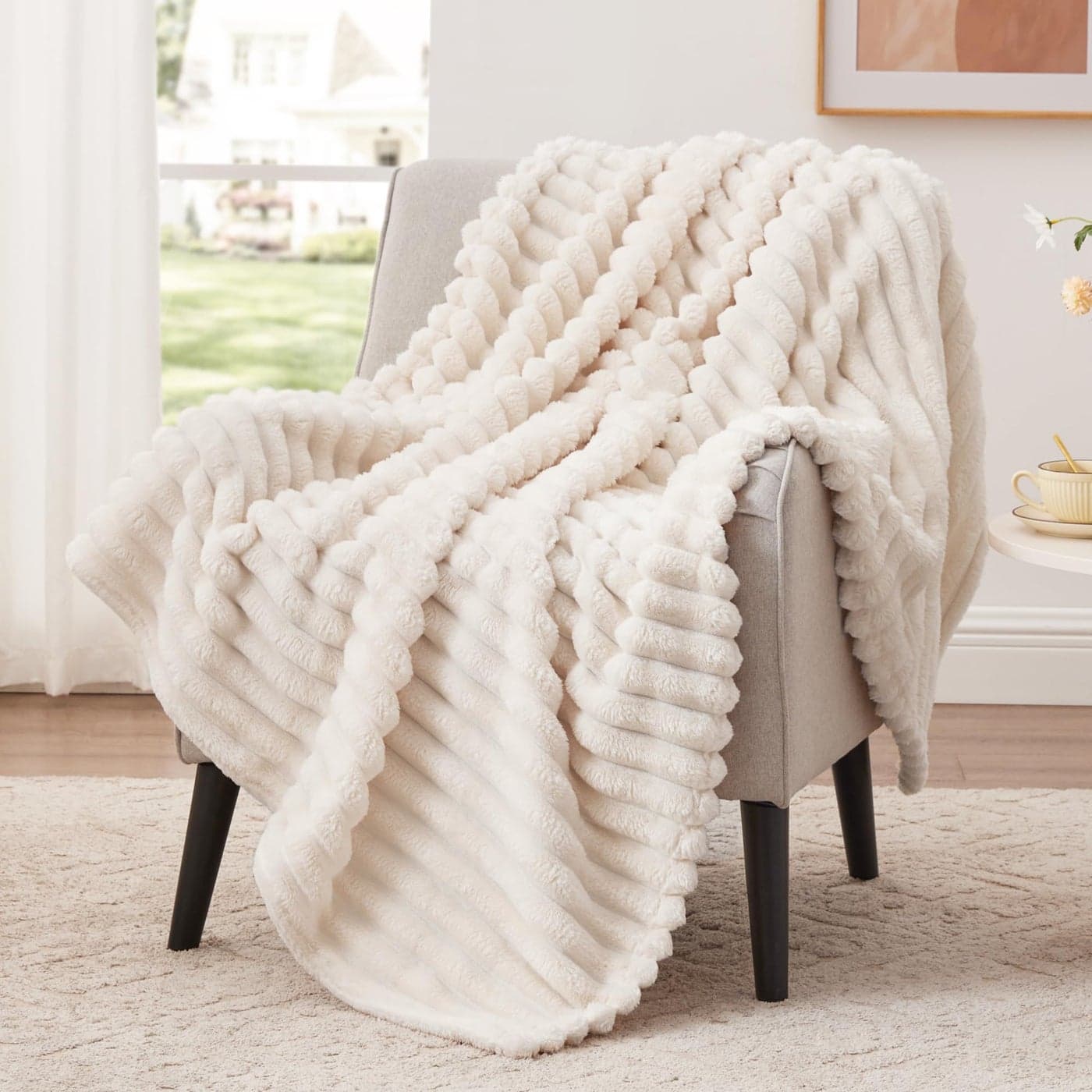 EXQ Home Fleece Throw Blanket for Couch or Bed 3D Stripe Jacquard Decorative Blankets Cozy Soft Lightweight Fuzzy Flannel Blanket Suitable for All Seasons5060Beige