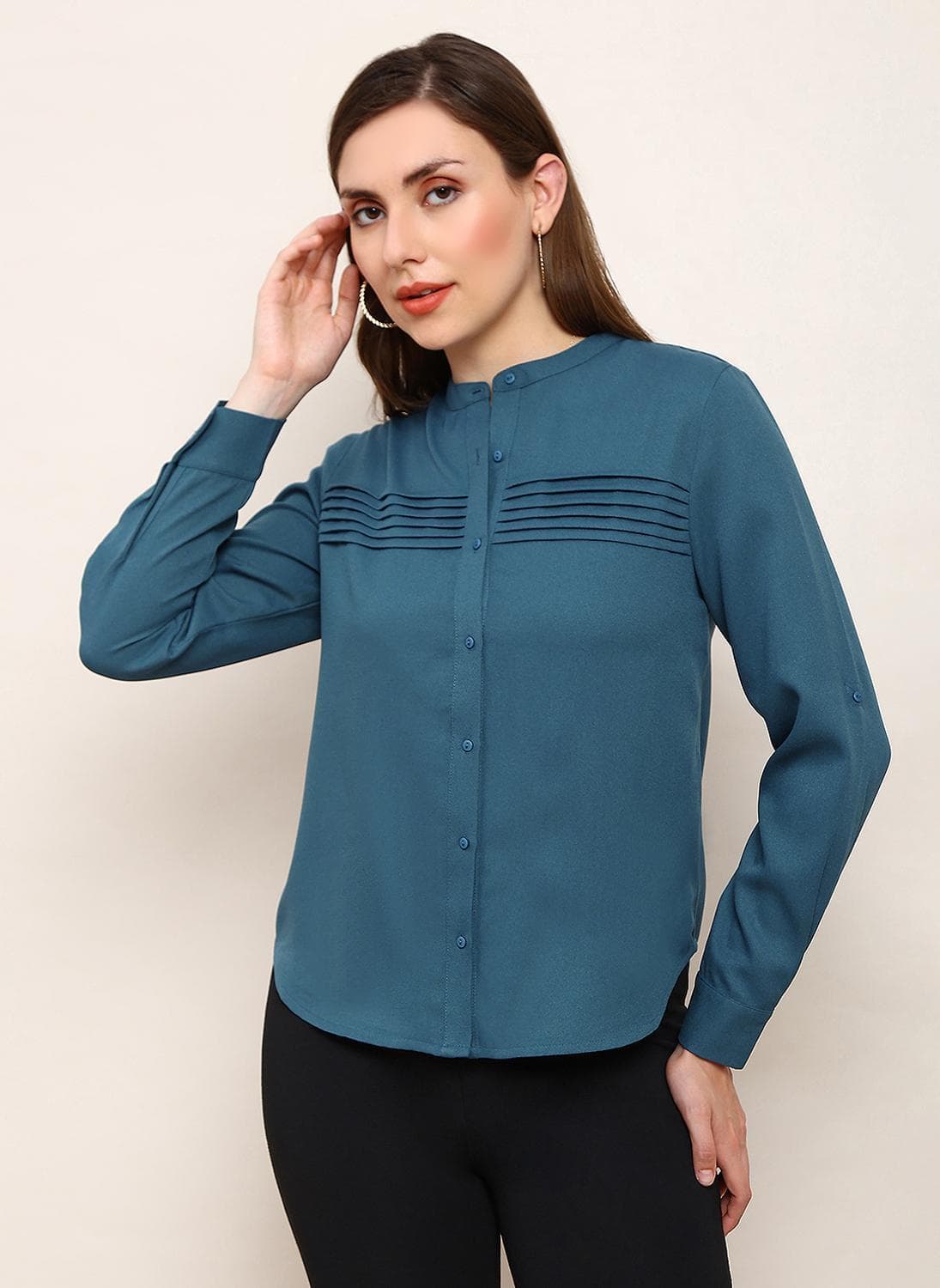 Globus Women's Teal Curved Hem Formal Shirt with Mandarin Collar and Pleated Detail