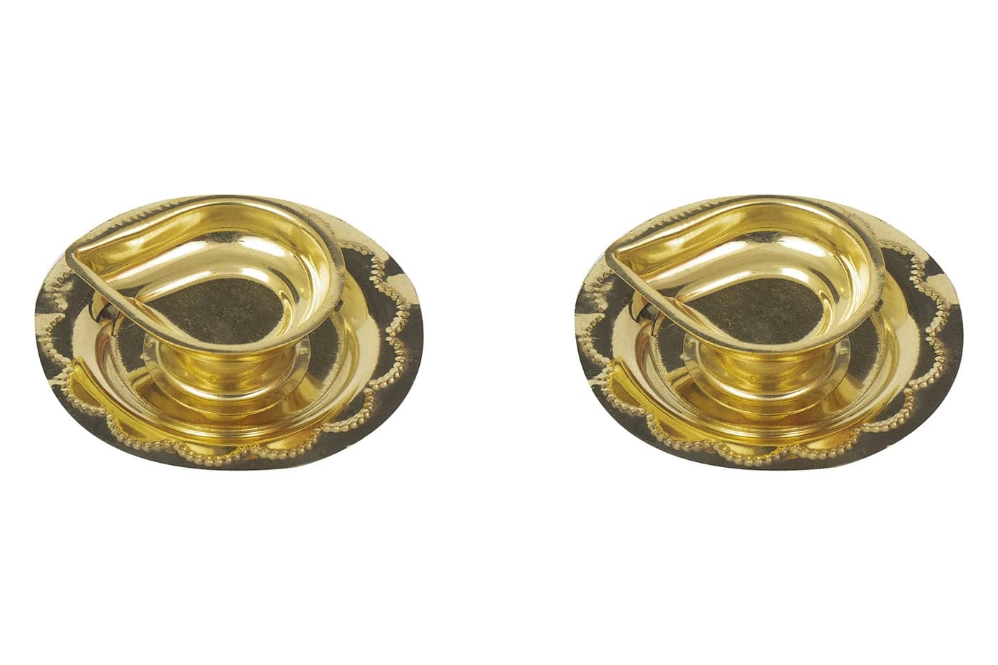 Spillbox Traditional Brass Diya for Puja | Pooja Aarti | Arti Deepak Deepam Oil Lamp for Home Temple Decor Gifts Puja Articles Decor Gifts (2) - DD Diya