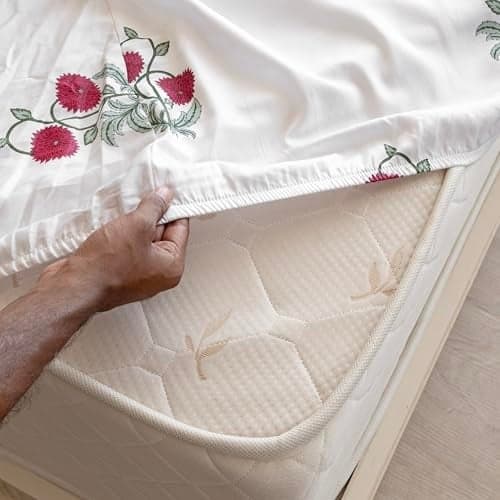 HOMEMONDE All Around Elastic Fitted Bedsheets 210TC Soft Cotton Queen Size 78 x 72 Inches Floral Printed Fitted Sheet with 2 Pillow Covers, Red Rose - 198 x 182 CM | Perfect for Home Decor & Gifting