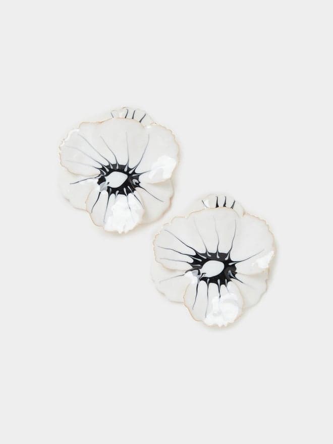 Resin Flower Stud Earrings