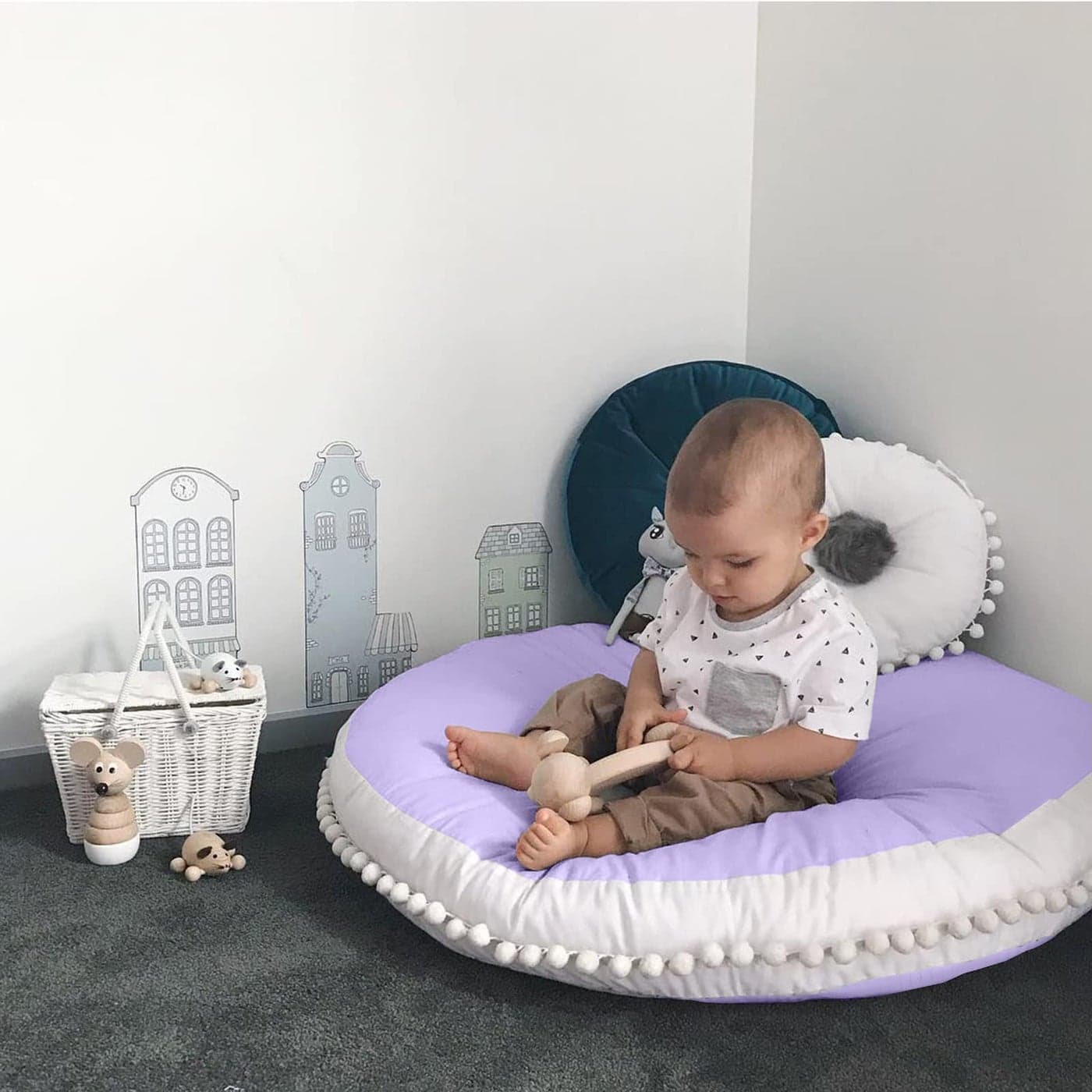 Kishome Large Floor Pillow Kids Round Floor Cushion Seating 35 inches Big Circle Pillow Round Floor Pillows Seating for Children Oversized Mat for Reading Nook Teepee Playroom Nursery Purple