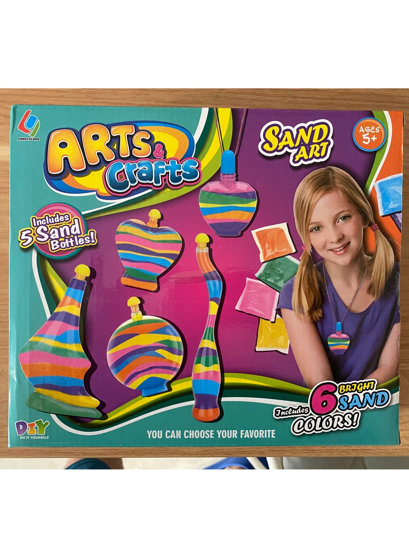 Arts and crafts sand art set with 5 bottles and sand for kids