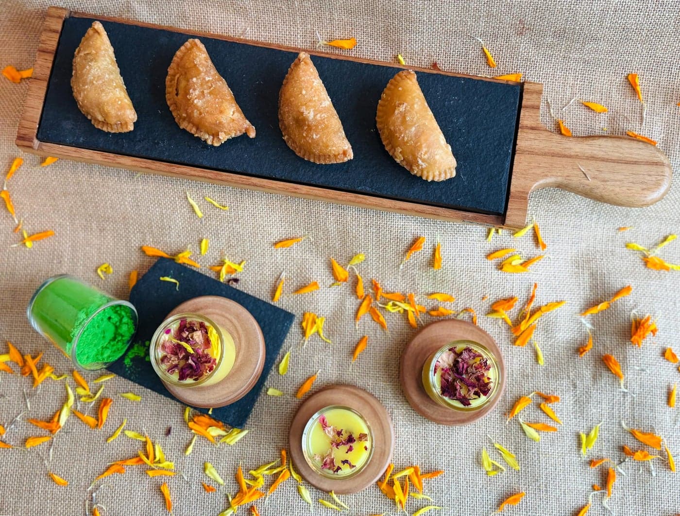 LABZIO Home Stylish Serving Platter – Handcrafted Wood & Natural Black Slate Stone – Elegant Diwali Snack & Cheese Board, Modern Dip Tray for Homes, Cafes & Festive Celebrations