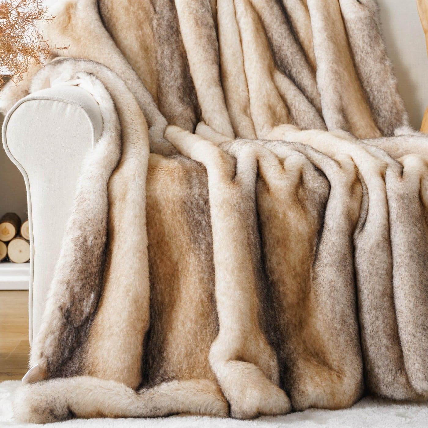 BATTILO HOME Luxury Mink Faux Fur Throw Blanket Large Soft Cozy Warm Fur Blanket for Bed Sofa Couch Chair Thick Fur Throw and Blankets for Home Decor 60x80