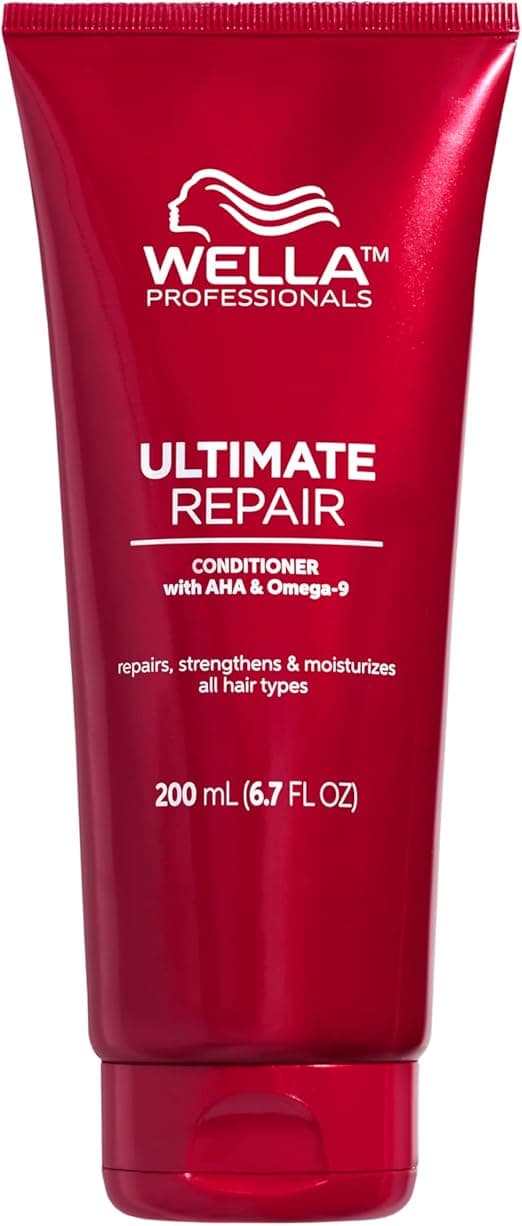 Wella Professionals Ultimate Repair Conditioner for Damaged Hair with AHAs and Omega 9 to Rebuild and Strengthen Hair With Metal Purifier Technology to Detox the Hair 200ml