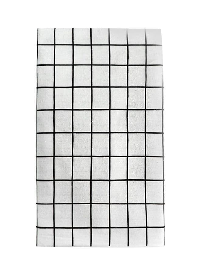 Checkered Table Cloth White/Black 137x90cm